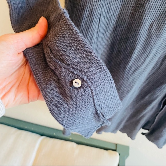 FREE PEOPLE Gray Ribbed Long Sleeve Mini Dress - Picture 4 of 4